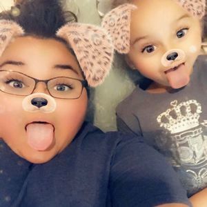 Meet your Posher, Tabitha